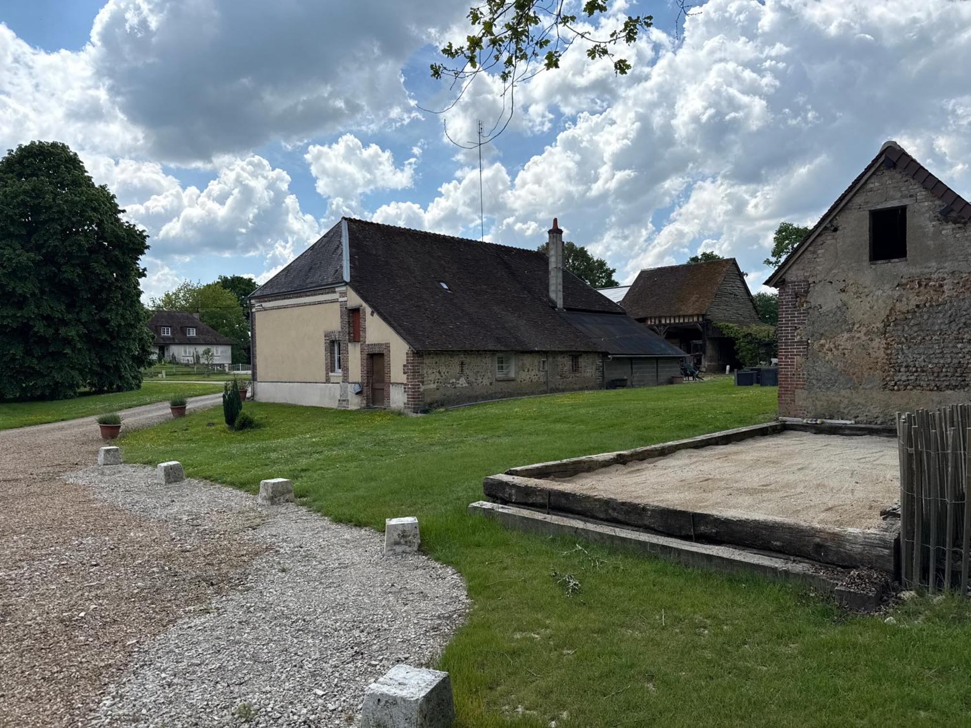 Gîte à la ferme de Sainte Radegonde Lanneray Exterior foto